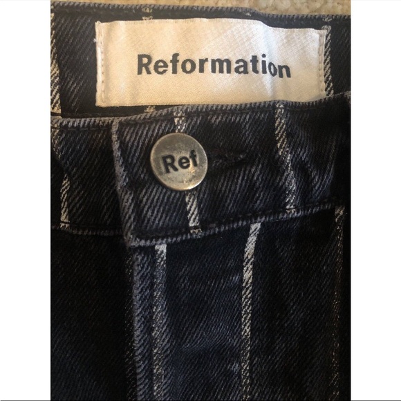 Reformation Jean Skirt - Picture 6 of 9